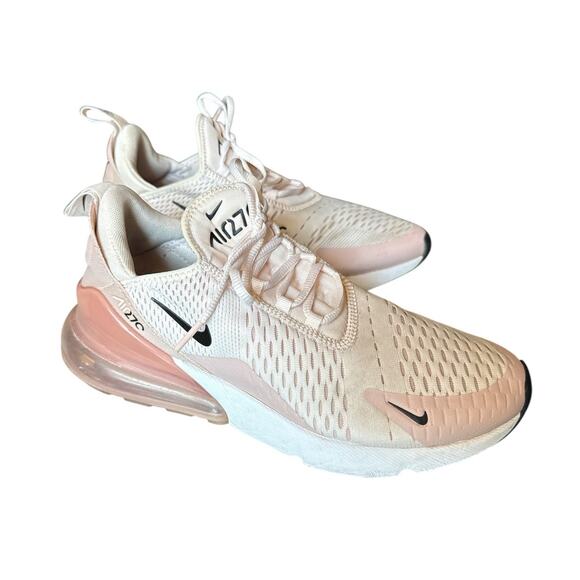 Nike Women's Athletic Shoes in Pink and White - Picture 4 of 9